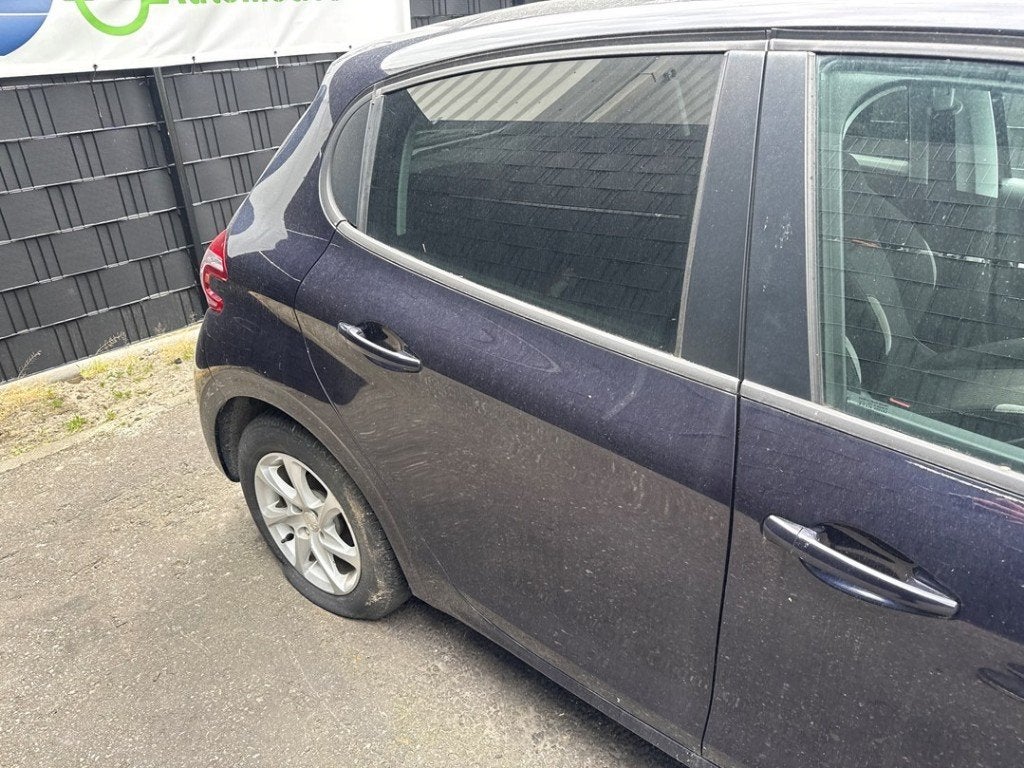 PORTIER RECHTS ACHTER Peugeot 208 I (CA / CC / CK / CL), Auto-onderdelen, Kontakt-peugeot@peugeot.com, Gebruikt, Deur, Achter