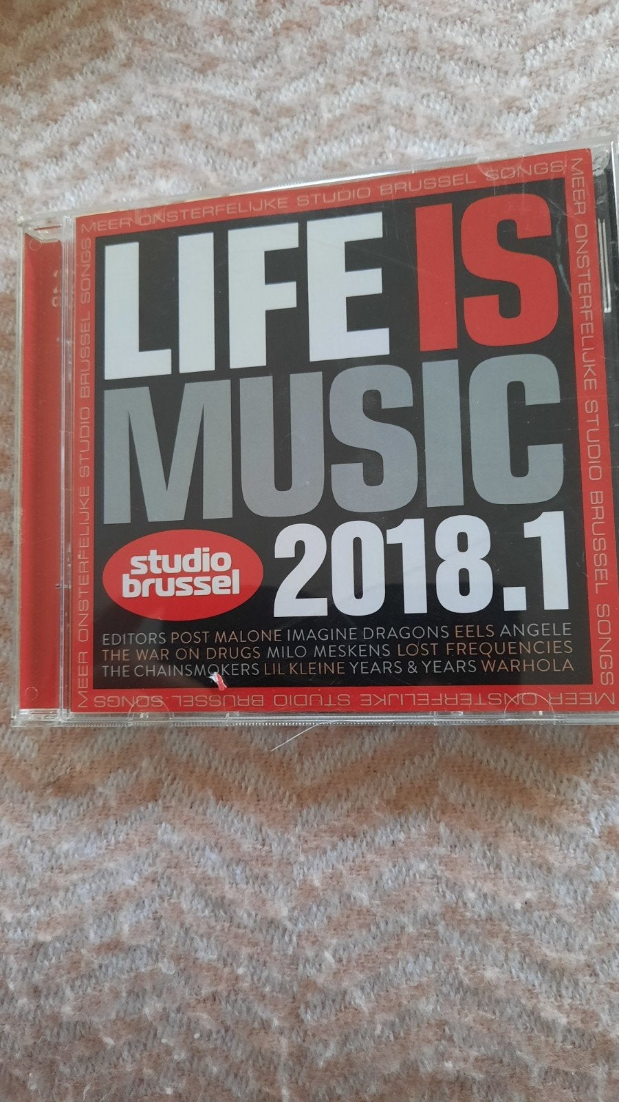 2cd Life is music 2018.1 (Studio Brussel), Cd's en Dvd's, Ophalen of Verzenden, Zo goed als nieuw, Verzamelalbum, Pop