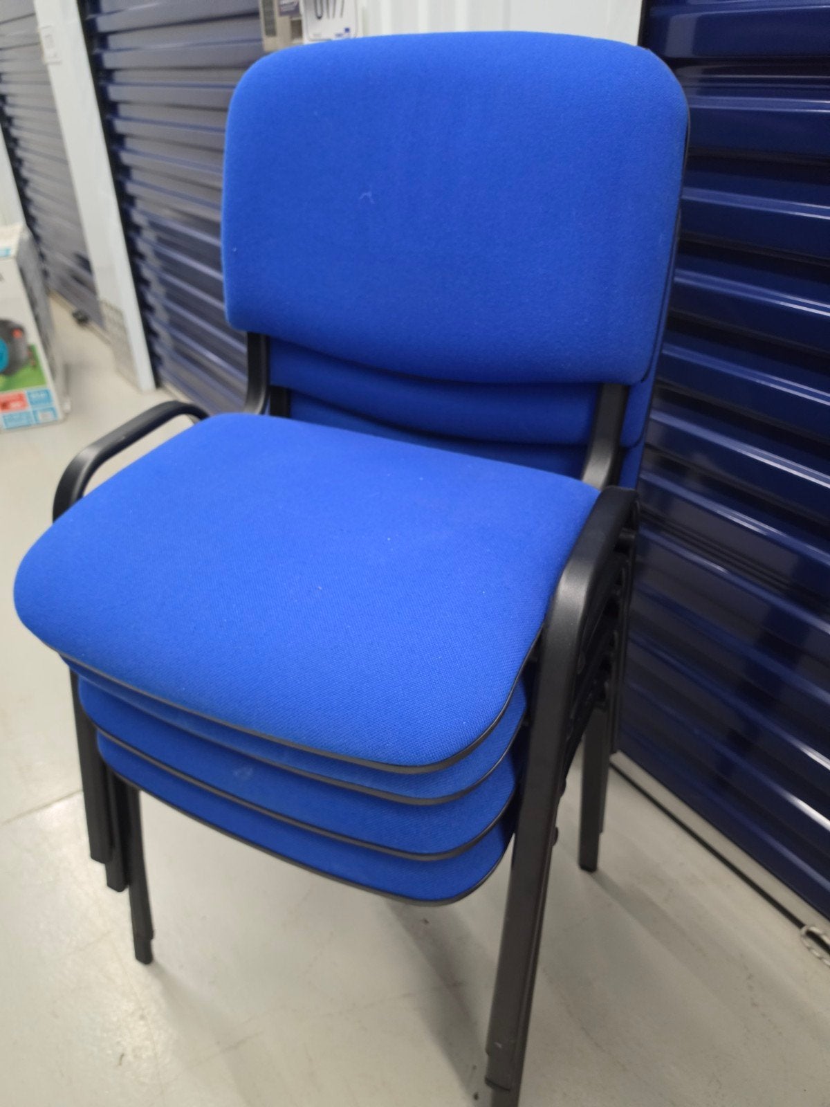 Set van 4 mooie, bijna nieuwe, blauwe stoelen. 50€ voor 4., Ophalen