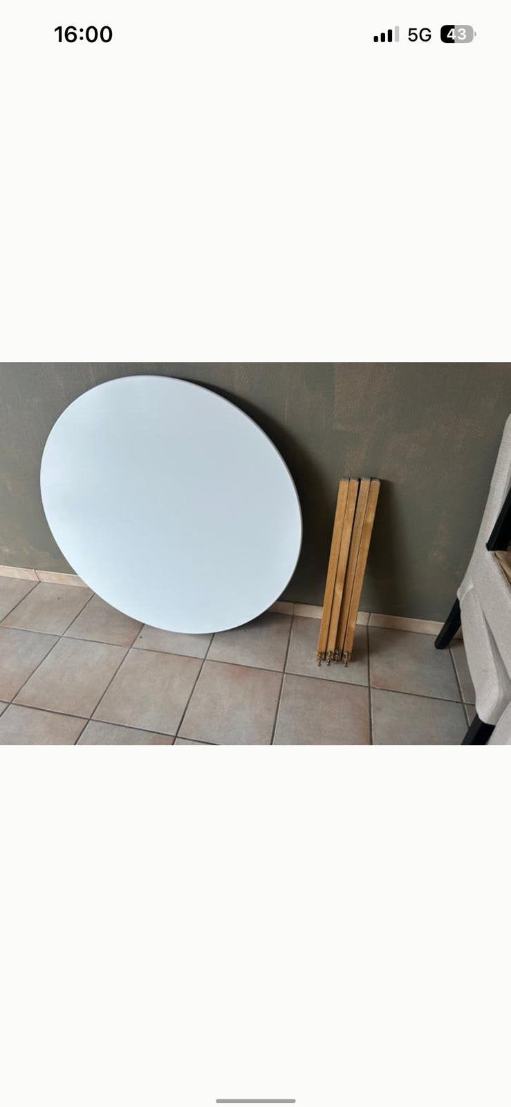 Ronde Eettafel Wit Ø106cm - 4 Personen - Met Houten Poten, Huis en Inrichting, Tafels | Eettafels, Ophalen, Zo goed als nieuw