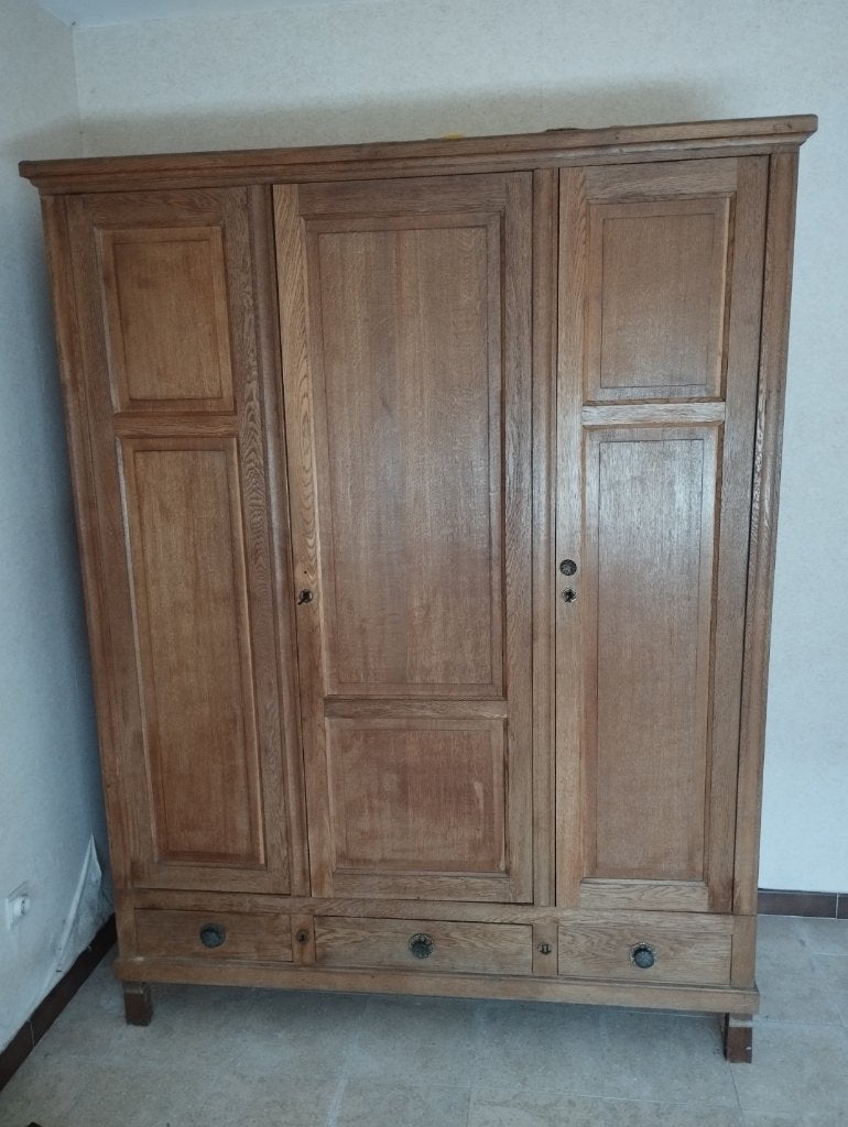 Kleerkast en grote kast voor eetkamer, Ophalen
