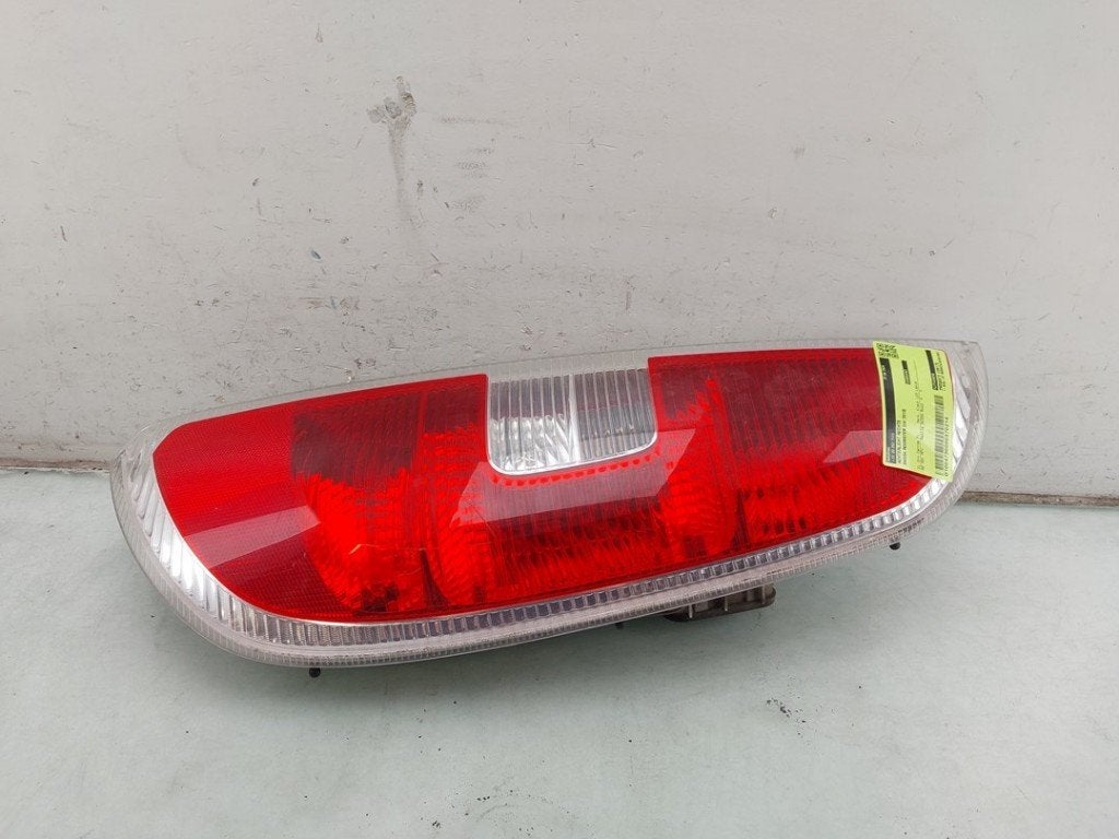 ACHTERLICHT RECHTS Skoda Roomster (5J) (|5J7945112|), Gebruikt, Info@skoda-auto.de, Skoda, Max-Planck-Straße  3-5
64331  Weiterstadt, DE