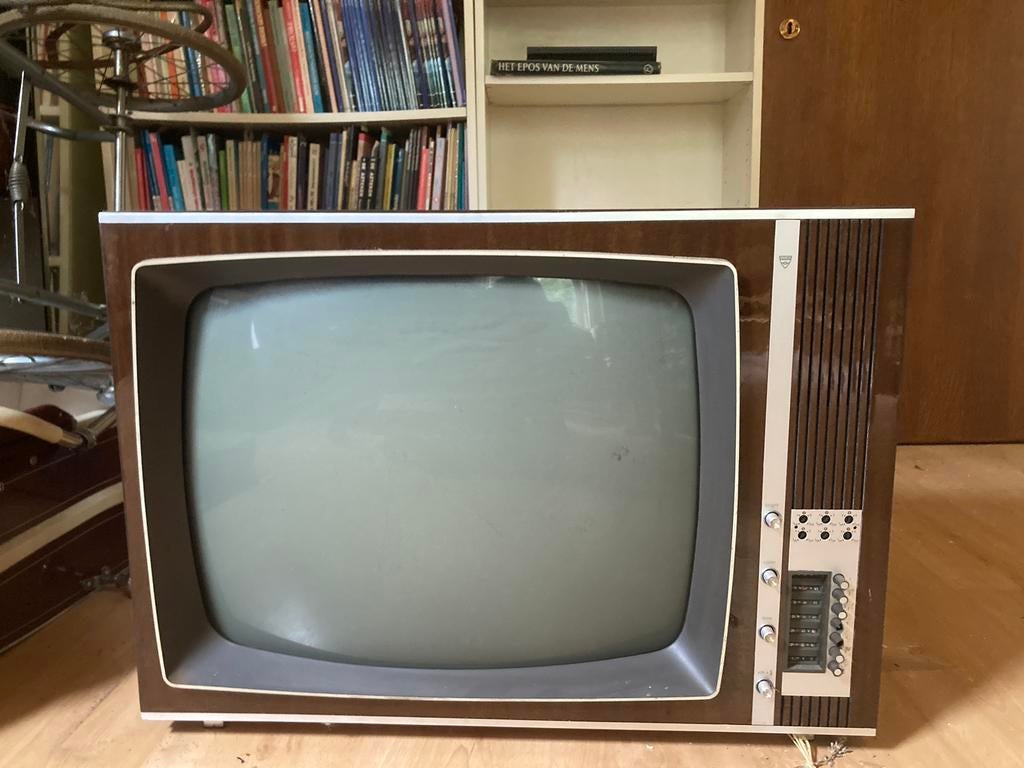 Retro televisie, Ophalen