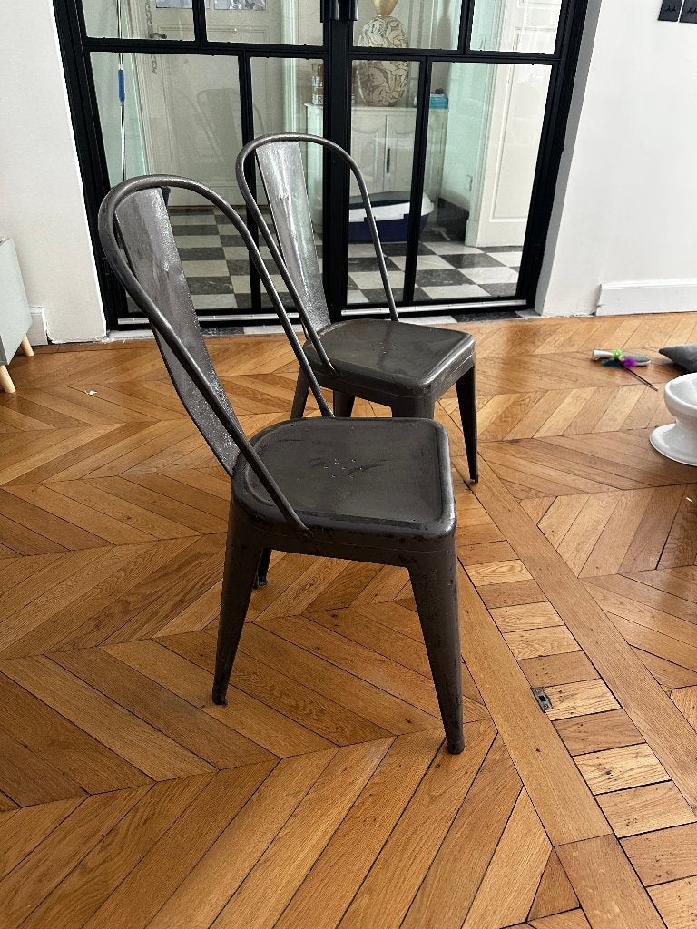Rare paire de chaises Tolix A, Xavier Pauchard – années 30, Gris, Deux, Enlèvement, Utilisé