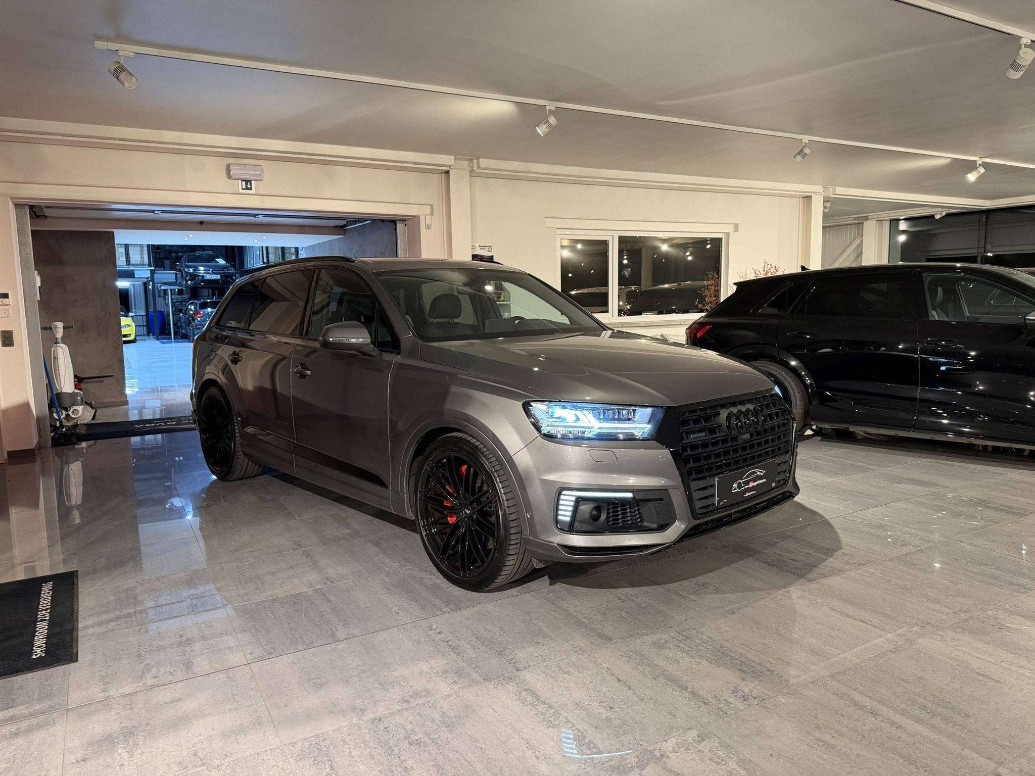 Audi Q7 e-tron SOLD BIJ GARAGE VRIENS YVES BV!, Argent ou Gris, Achat, Alcantara, 6 cylindres