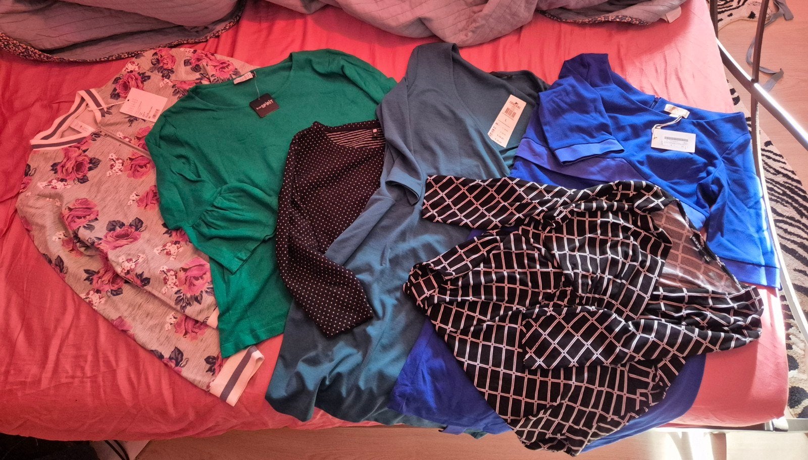 Pakket dameskleding 6 stuks maat 40 / L, Kleding | Dames, Ophalen, Nieuw, Maat 38/40 (M), Groen