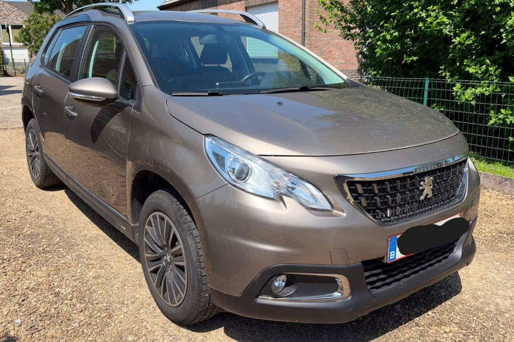 Peugeot 2008 (2017) 33000 km, Auto's, Peugeot, Voorwielaandrijving, Stof, Parkeersensor, 1199 cc