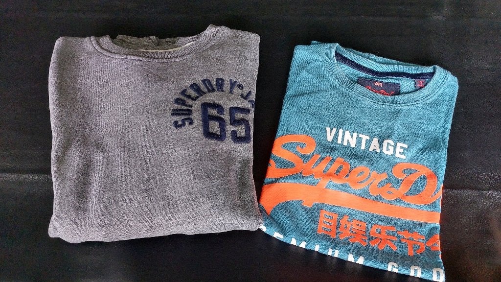 Trui +T-shirt Superdry XS  (164), Enlèvement ou Envoi, Pull ou Veste, Utilisé, Superdry