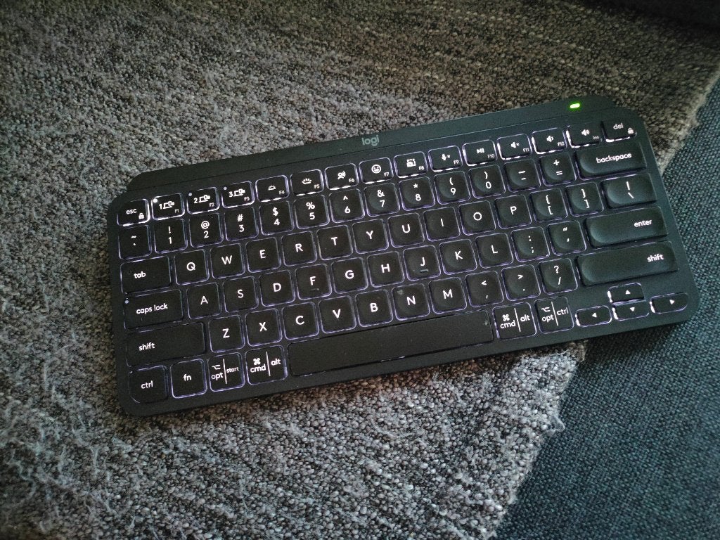 Logitech MX Keys Mini Bluetooth keyboard excellent condition, Computers en Software, Toetsenborden, Ophalen, Logitech, Zo goed als nieuw