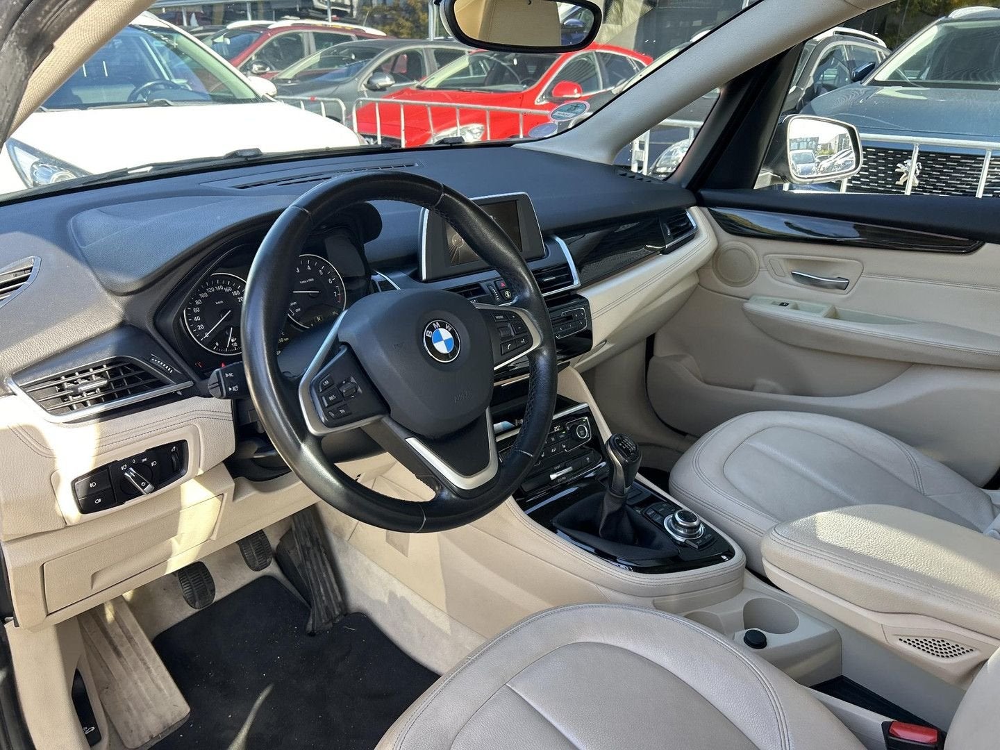 BMW 218 Active Tourer 2-serie 218i High Executive | Leder |, Autos, Achat, Entreprise, Boîte manuelle, 115 g/km
