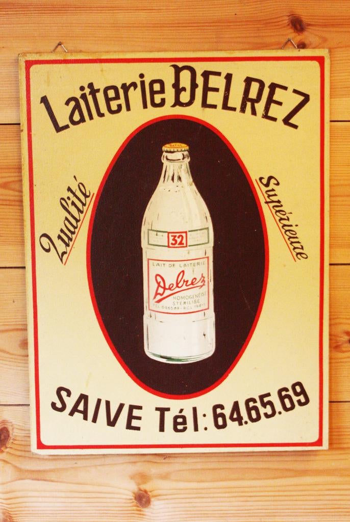 Laiterie Delrez In Saive / Zeer Oud Reclamebord Uit Hout, Collections, Marques & Objets publicitaires, Comme neuf, Panneau publicitaire