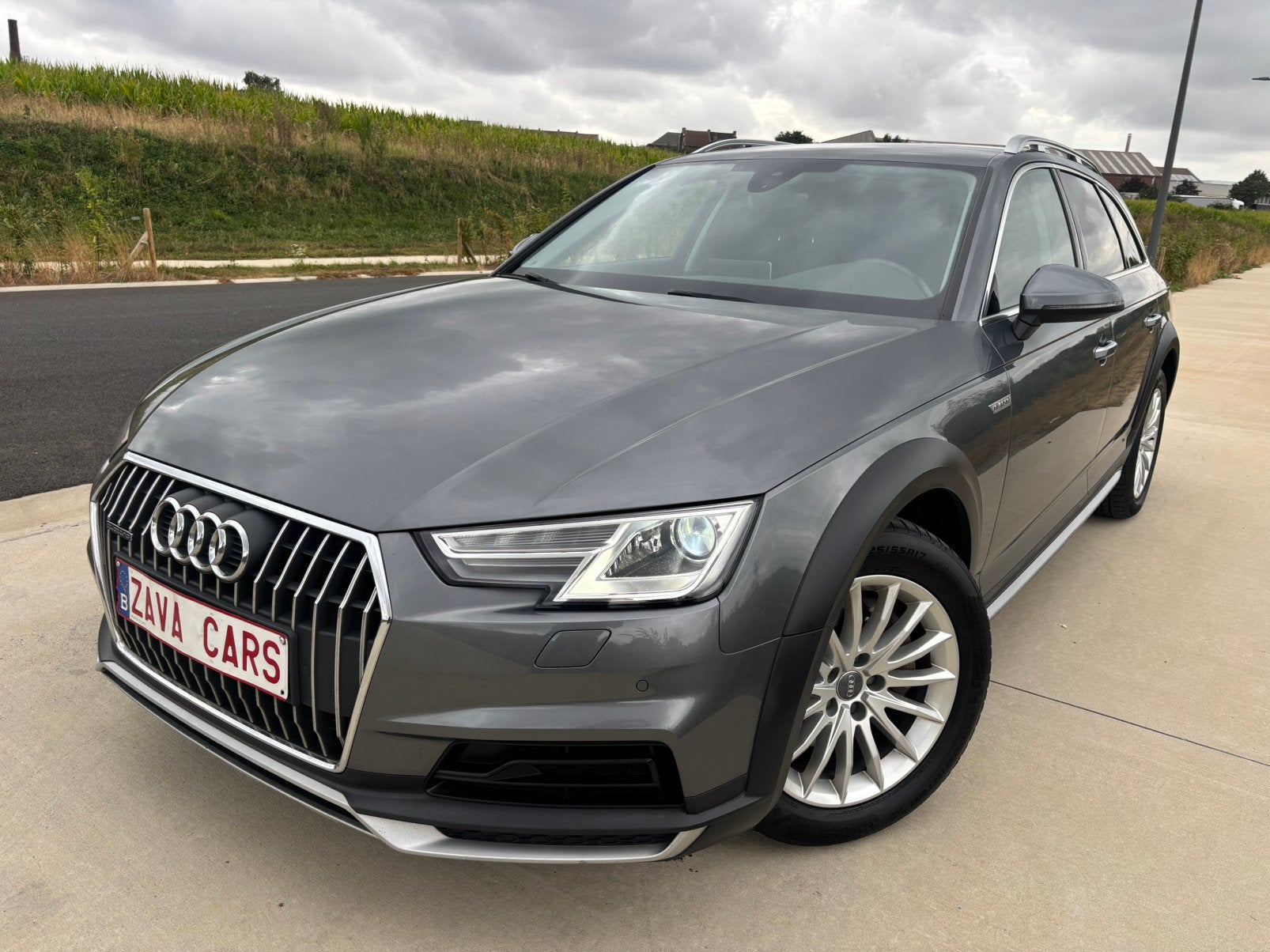 Audi A4 Allroad 2.0 TDI Quattro S tronic Xenon 2018 Euro 6b, Auto's, Automaat, 4 cilinders, A4, Bedrijf