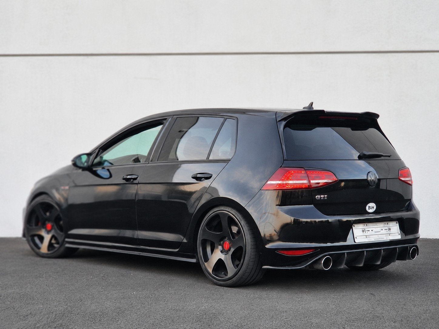 Volkswagen Golf 7 GTI DSG – 2016 – 350 PK – Full Option –, Stof, Adaptive Cruise Control, Zwart, Bedrijf