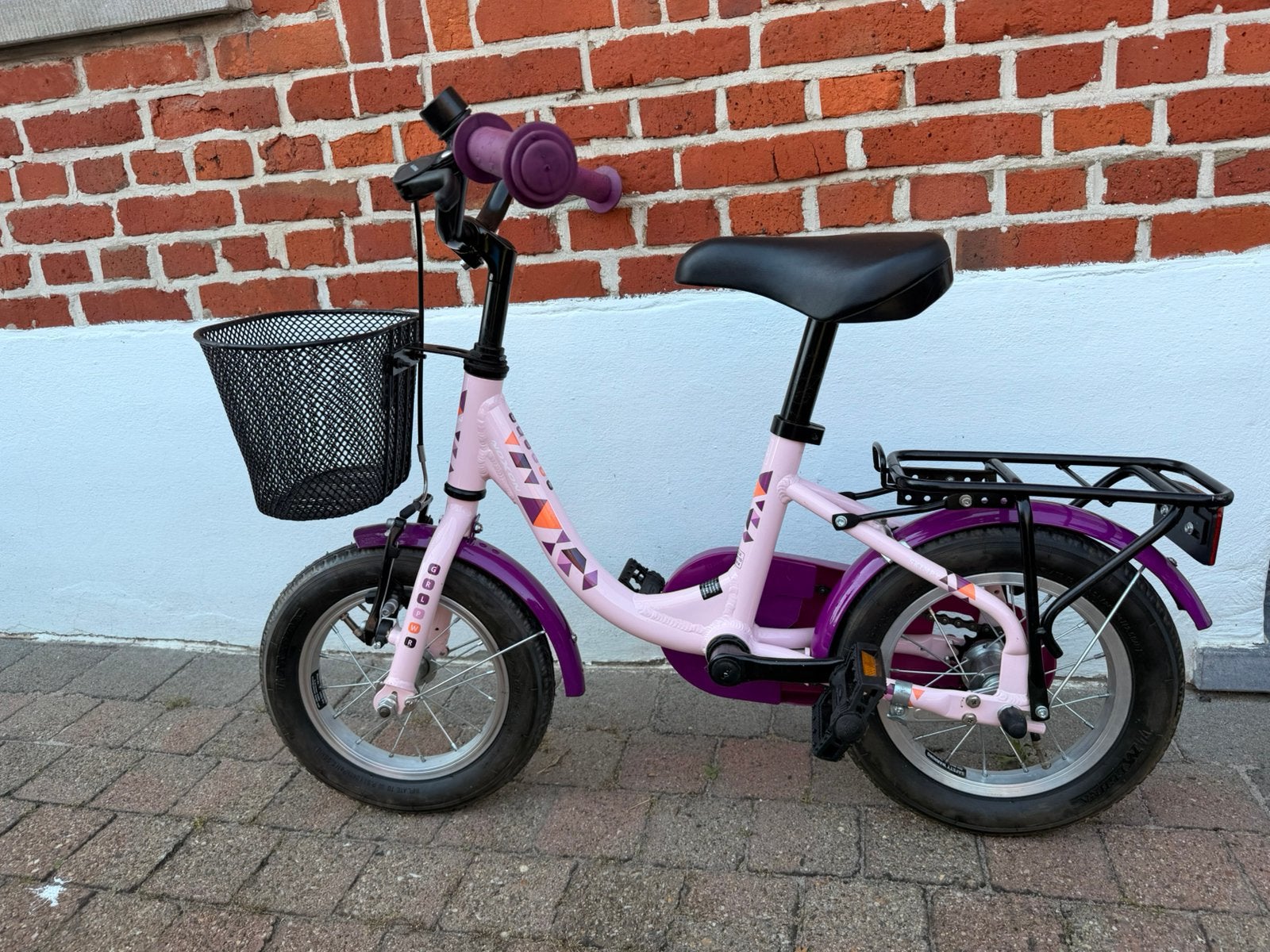 Als nieuw kinderfiets, Fietsen en Brommers, Fietsen | Kinderfietsjes, Ophalen, Zo goed als nieuw, Terugtraprem, Minder dan 16 inch