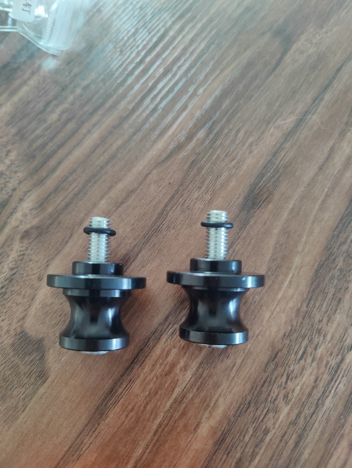 8mm Paddock stand bouten, Ophalen
