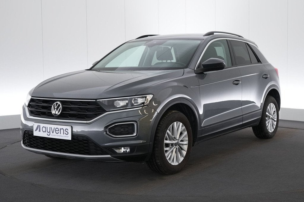 (2AFV380) VOLKSWAGEN T-ROC, Voorwielaandrijving, Stof, Gebruikt, Euro 6