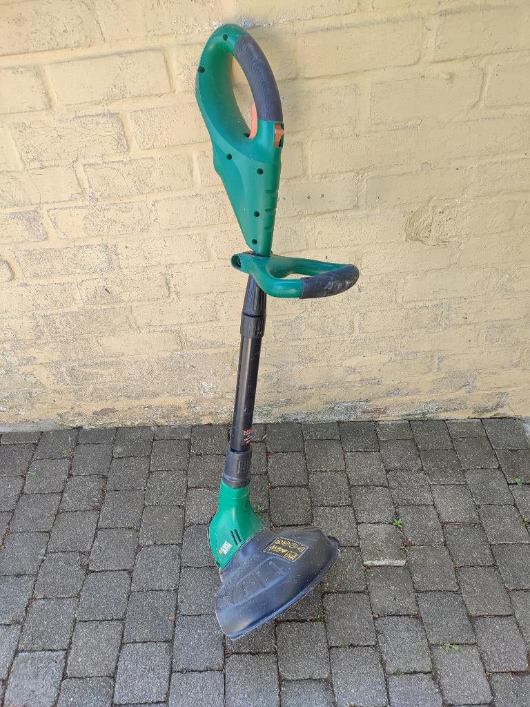 Coupe bordure + aspirateur souffleur, Moins de 10 cm, Black & Decker, Enlèvement, Utilisé