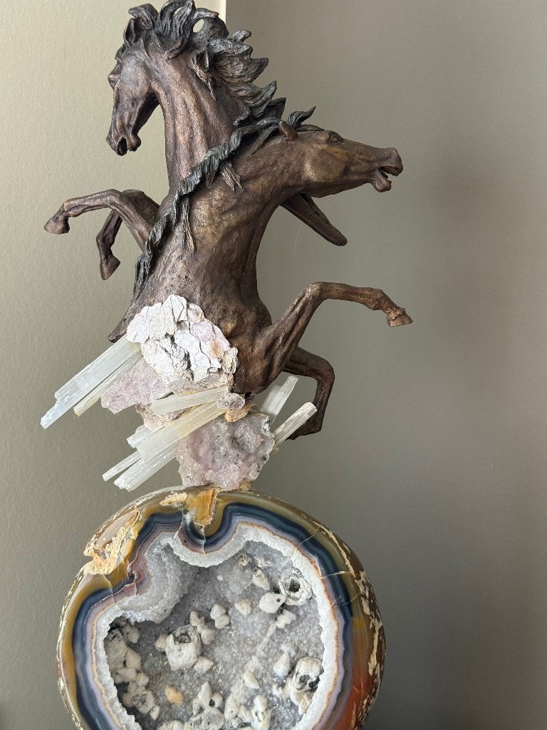 Grande sculpture Ric-Art avec chevaux, agate et cristaux, Collections, Enlèvement