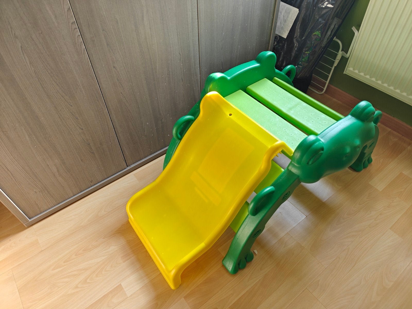 KidKraft Hop and Slide Frog Climber, Ophalen