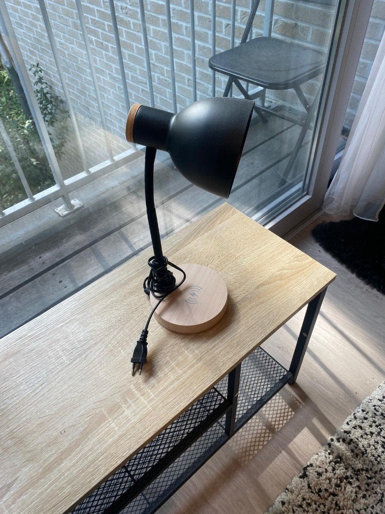 Tafellamp zwart met houten voet, Zwart, Ophalen, Design