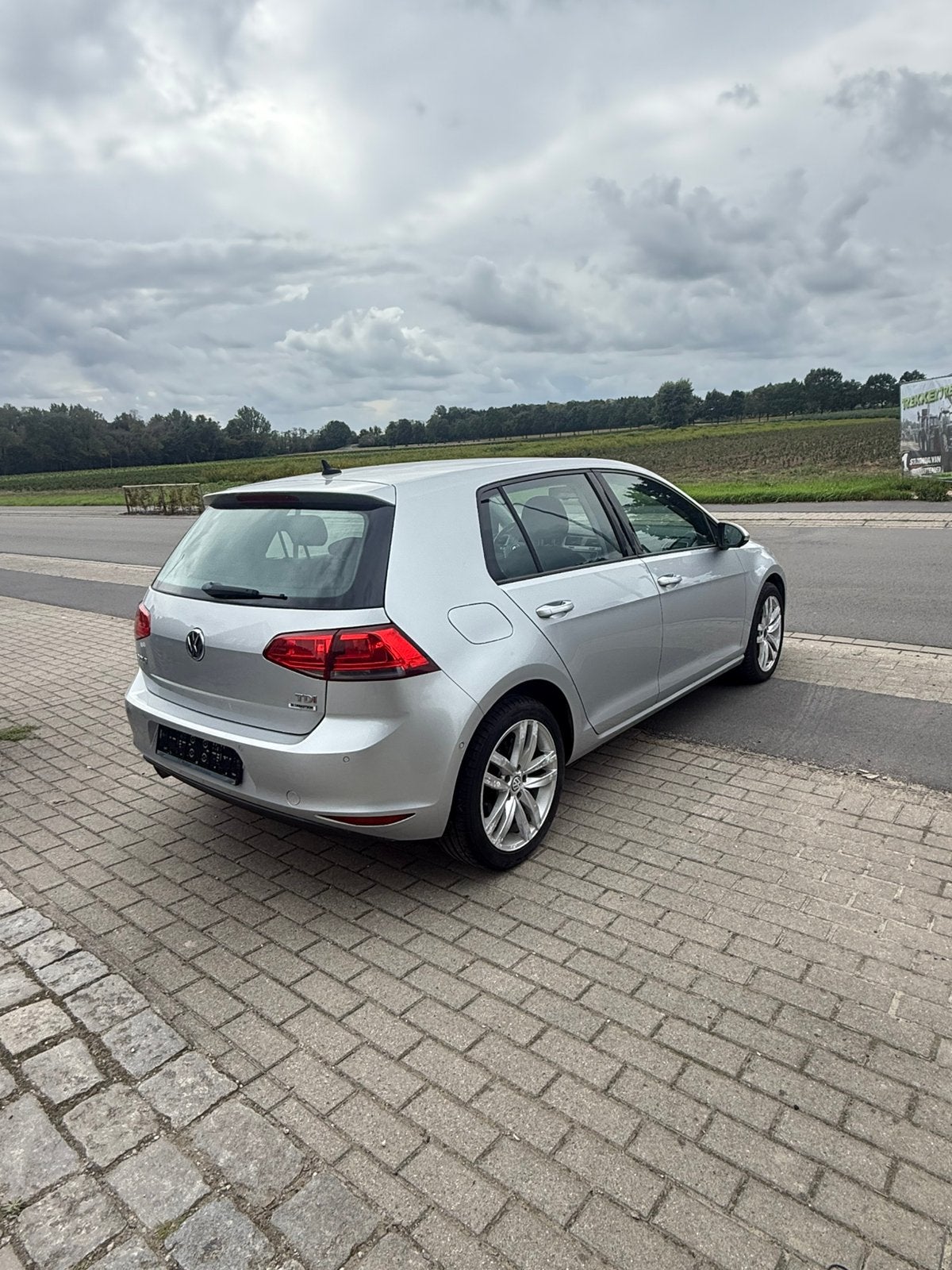 Prachtige VW Golf VI 1.6 TDI Euro 6B, https://public.car-pass.be/vhr/806125d1-2fea-42eb-bddf-0df96f2dfd6f, Euro 6, Bedrijf, Diesel