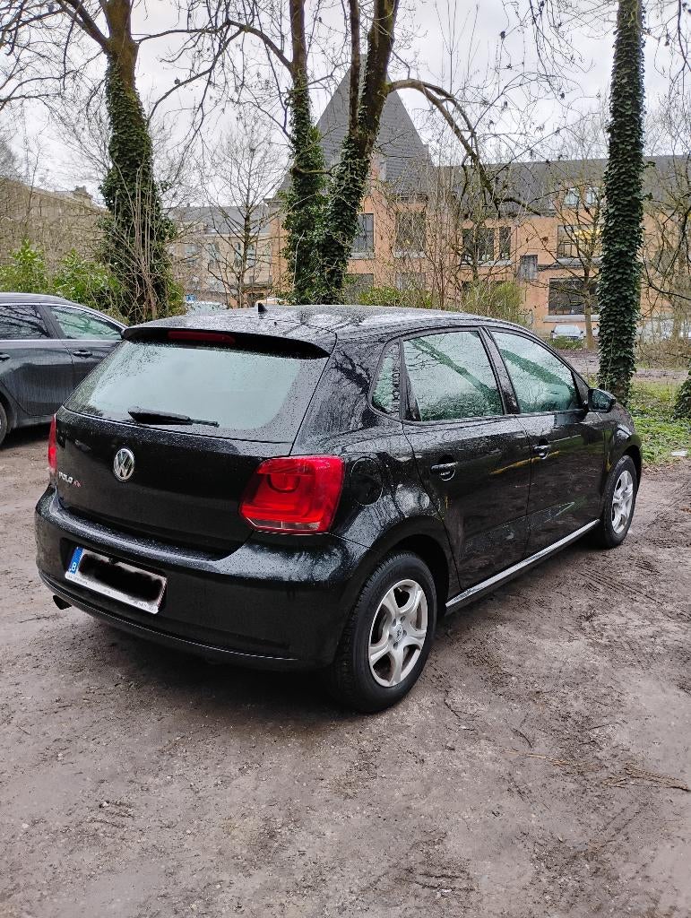 Volkswagen Polo V 6R 2012 automatique Essence, Autos, Volkswagen, Particulier, Polo, Caméra de recul, Airbags, Air conditionné