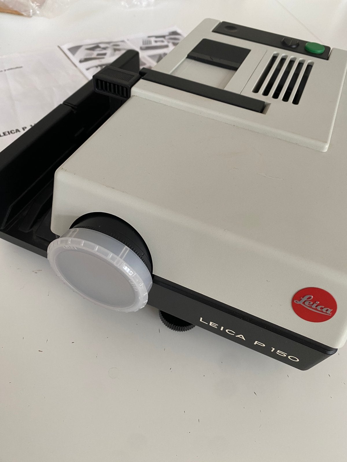 Leica P150 diaprojector, Ophalen, Zo goed als nieuw