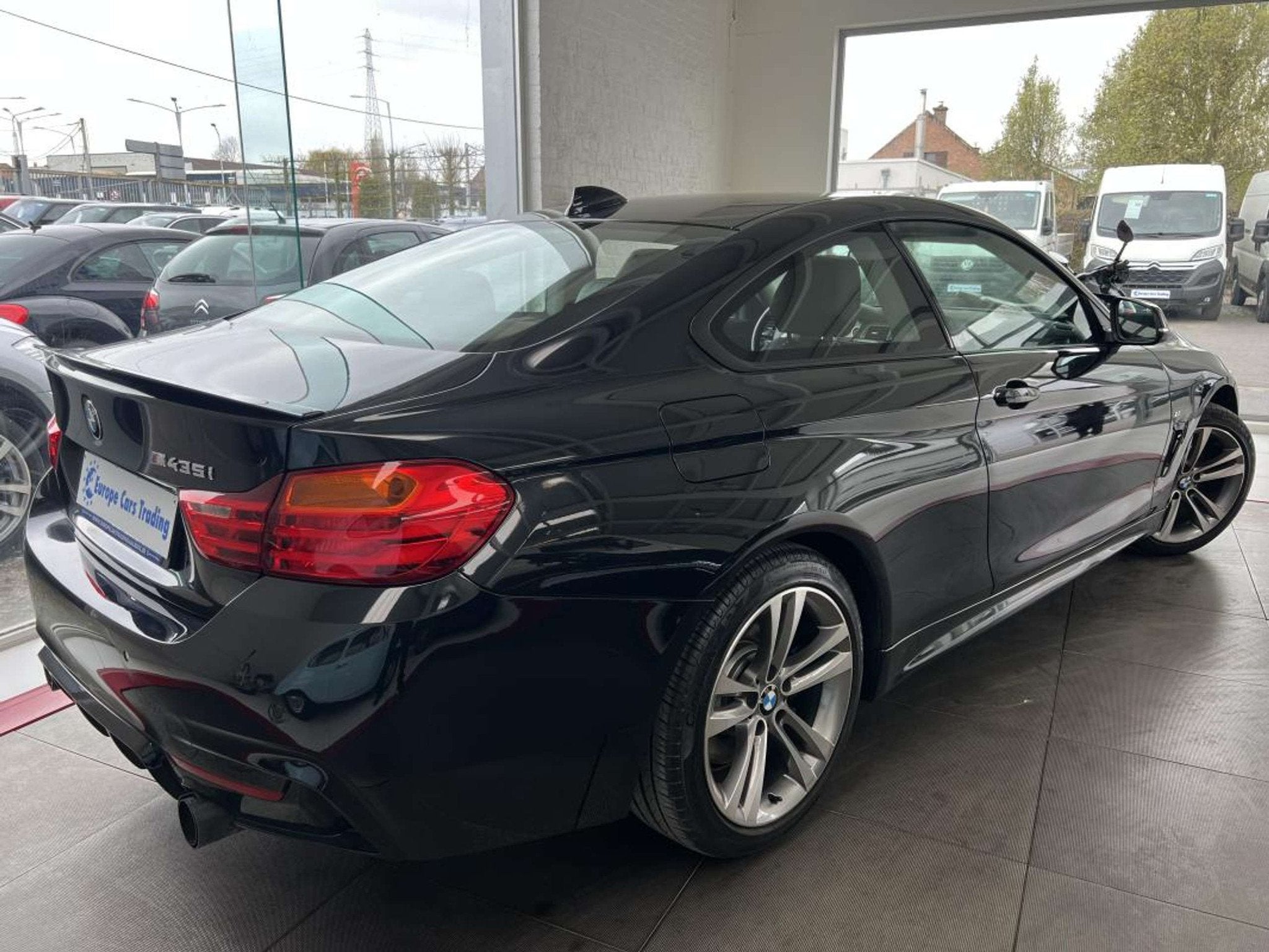 BMW 4 Serie 435 xDrive M435i 435i F32 M PERFORMANCE 306CH T., Auto's, USB, 4 zetels, Gebruikt, Zwart