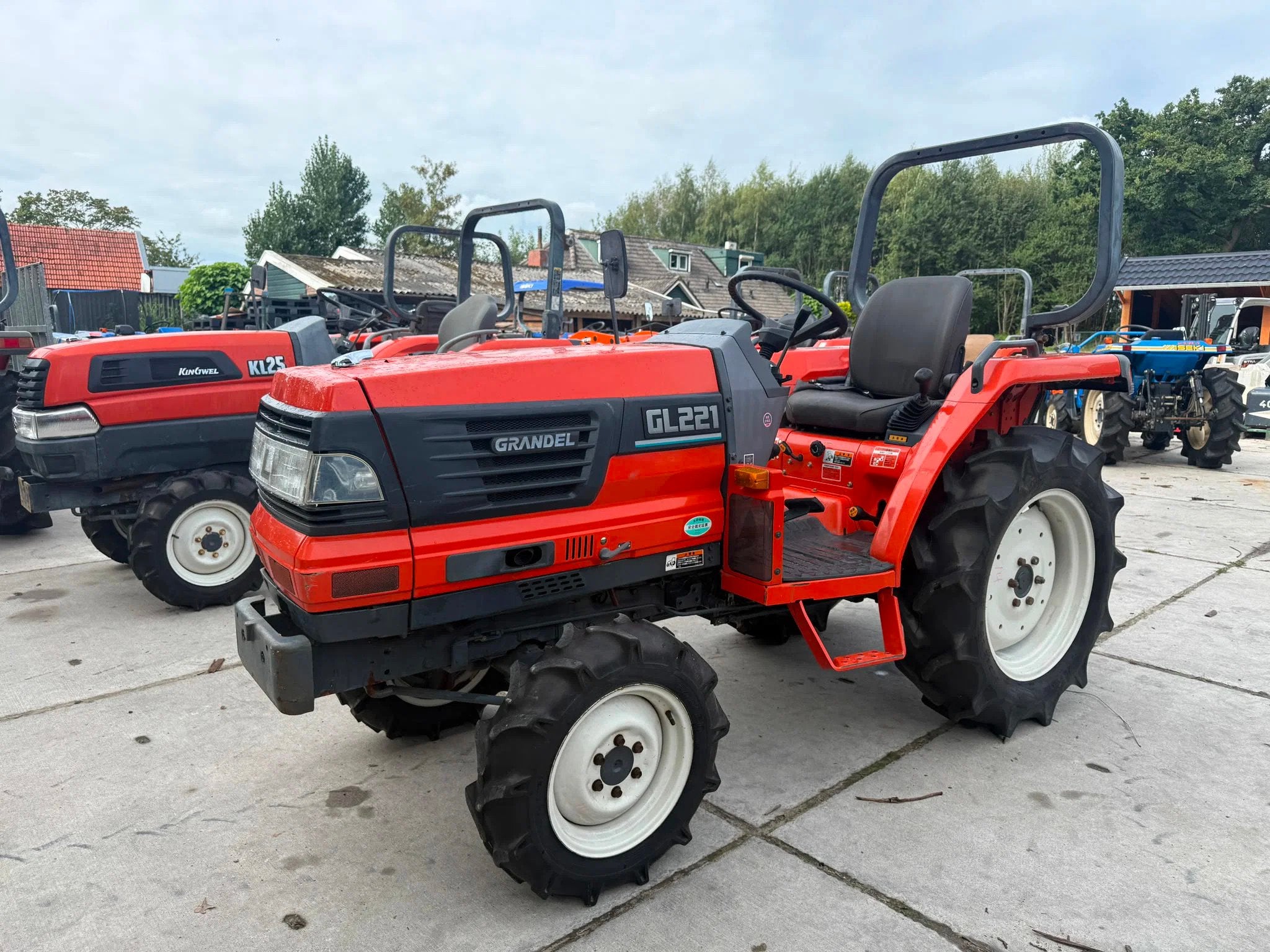 Kubota GL221, Articles professionnels, Autres types