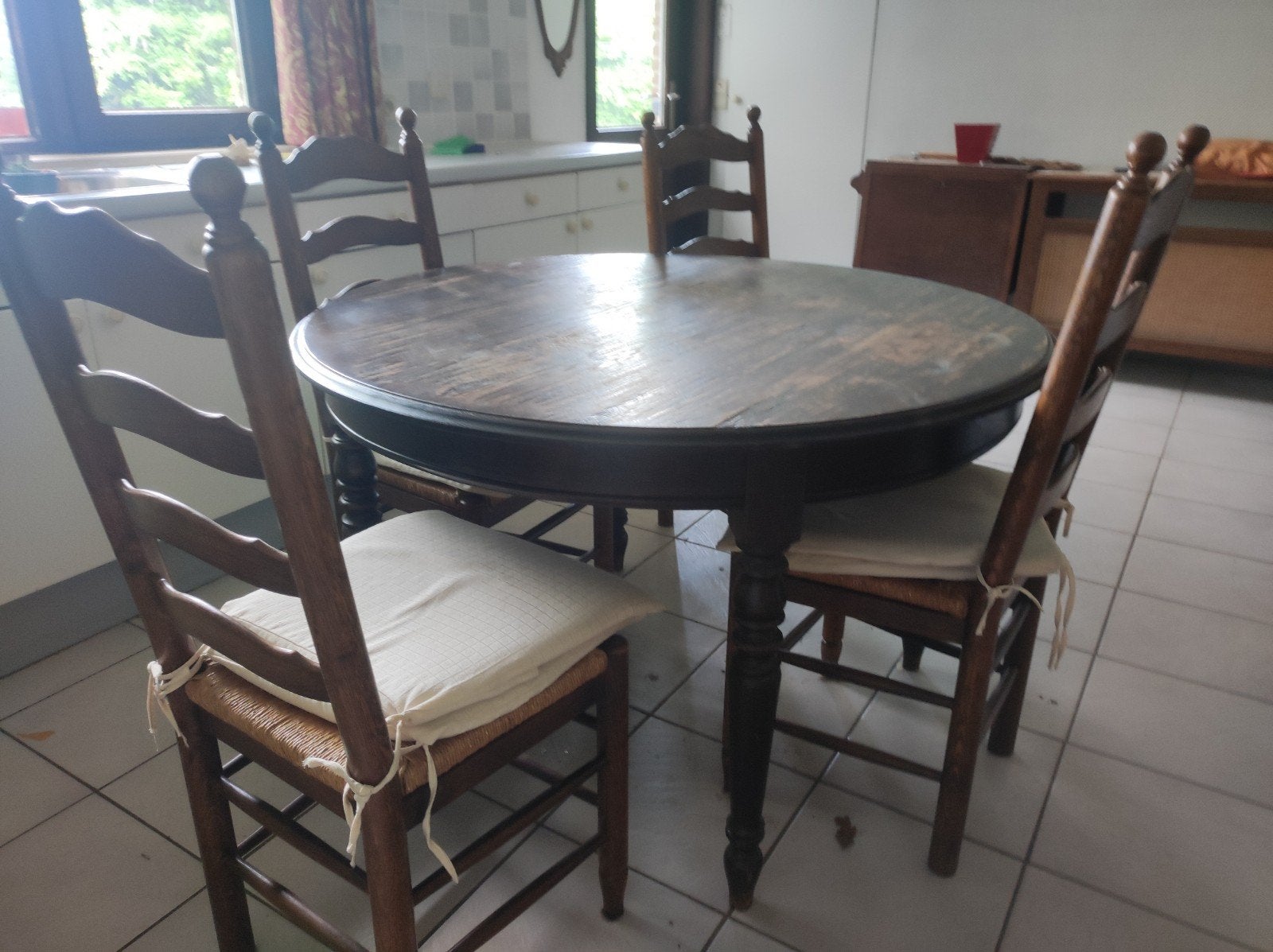 Ronde eiken tafel met 4 stoelen, Ophalen