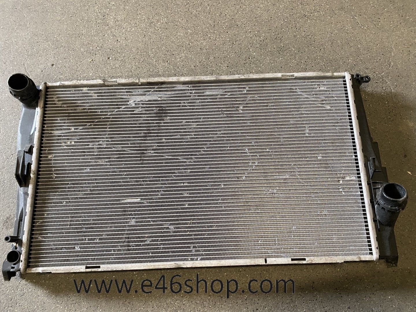 BMW E90 E91 RADIATEUR N54 6 CILINDER BENZINE MOTOR, -, Utilisé, -, Enlèvement ou Envoi