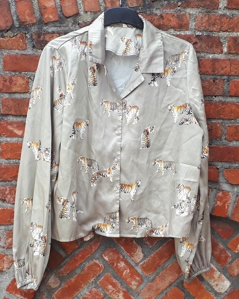 Shein - blouse LM - maat L - khaki tijgerprint, Kleding | Dames, Blouses en Tunieken, Verzenden, Maat 42/44 (L), Zo goed als nieuw