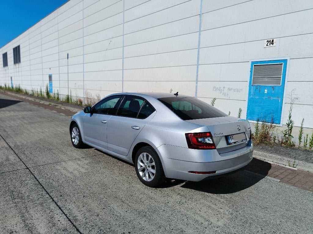Skoda Octavia in Topstaat, Autos, Argent ou Gris, Achat, Euro 6, Boîte manuelle