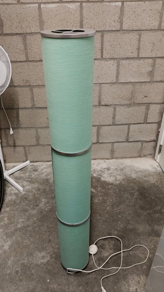 Staande lamp VIDJA - Gratis af te halen in Heverlee, Ophalen, Kunststof, Gebruikt, 100 tot 150 cm