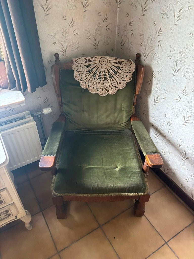 Prachtige groene antieke zetel, Ophalen