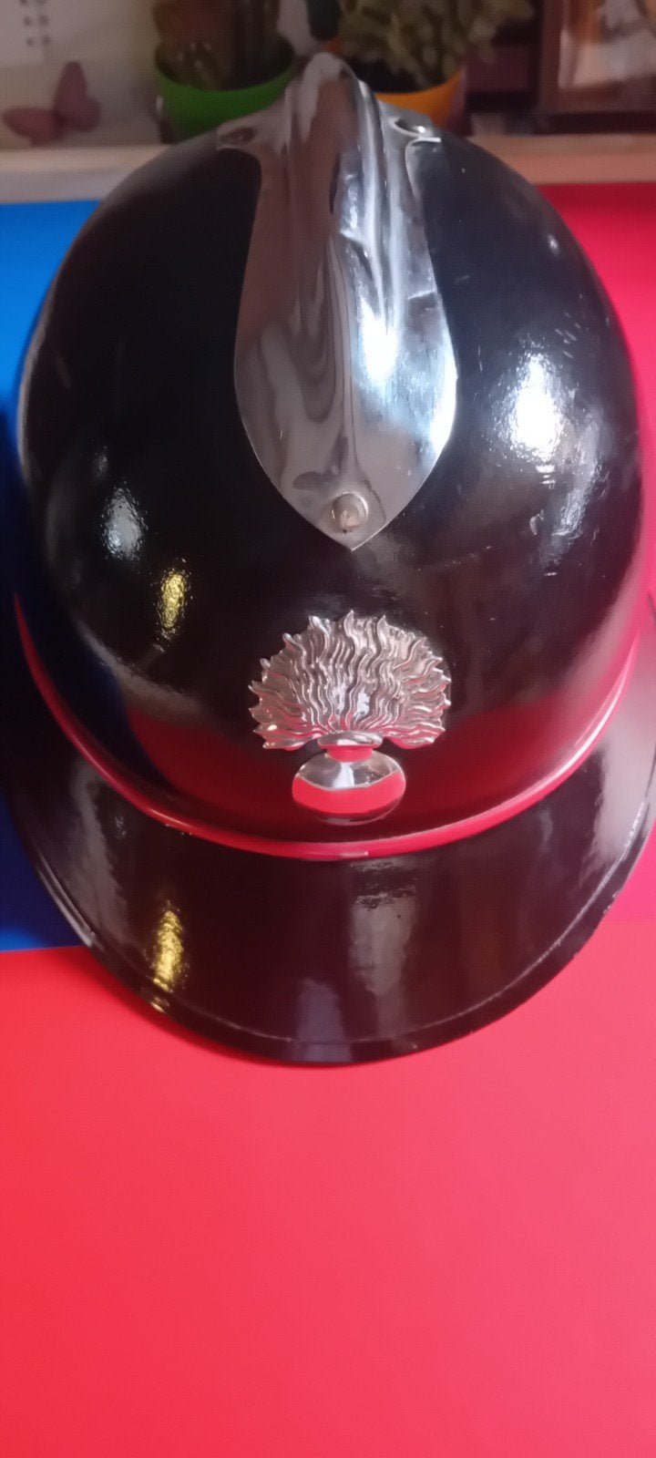 Défilé de gendarmerie - casque de cérémonie, Enlèvement, Gendarmerie