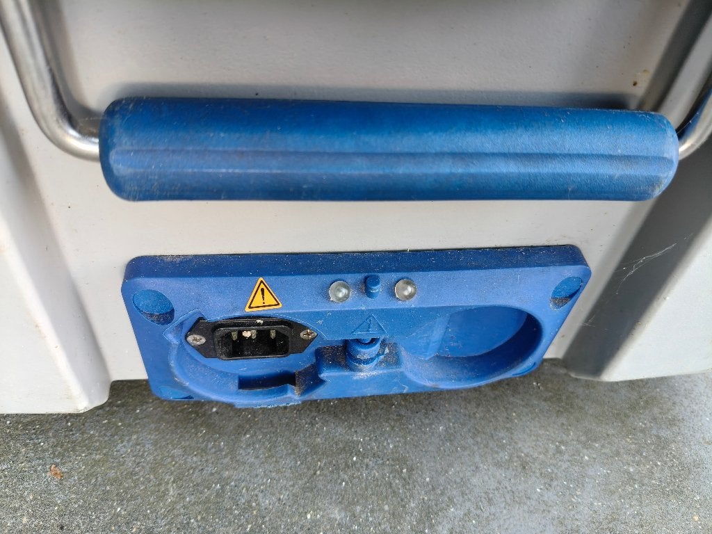 warmhoudboxen met verwarming Blanco, Ophalen
