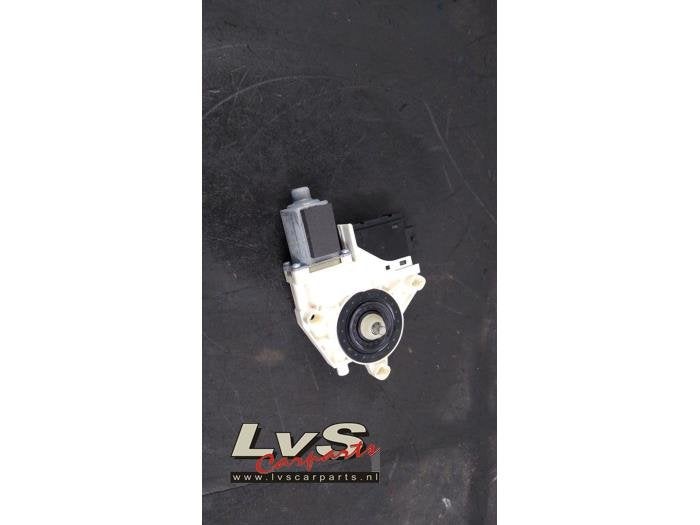 Moteur de vitre portière d'un Jeep Compass, Jeep, -, 3 mois de garantie, Utilisé