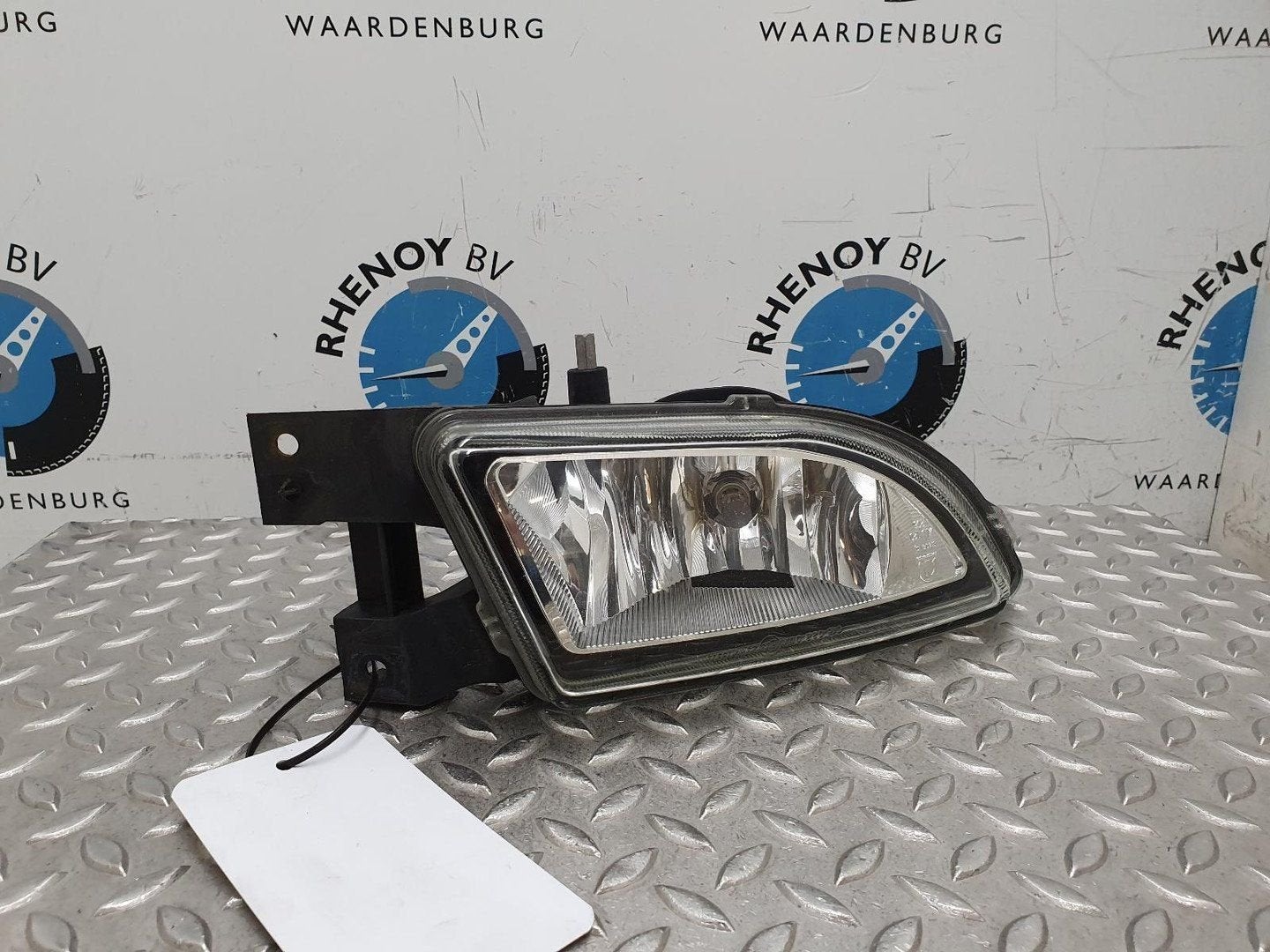 FIAT TIPO 1.3 MultiJet Lounge  MISTLAMP 2016, Ophalen of Verzenden, Gebruikt, Stiba lid