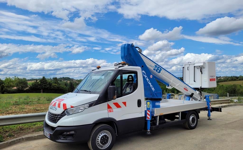 Nacelle 18 metres, Bricolage & Construction, Enlèvement ou Envoi