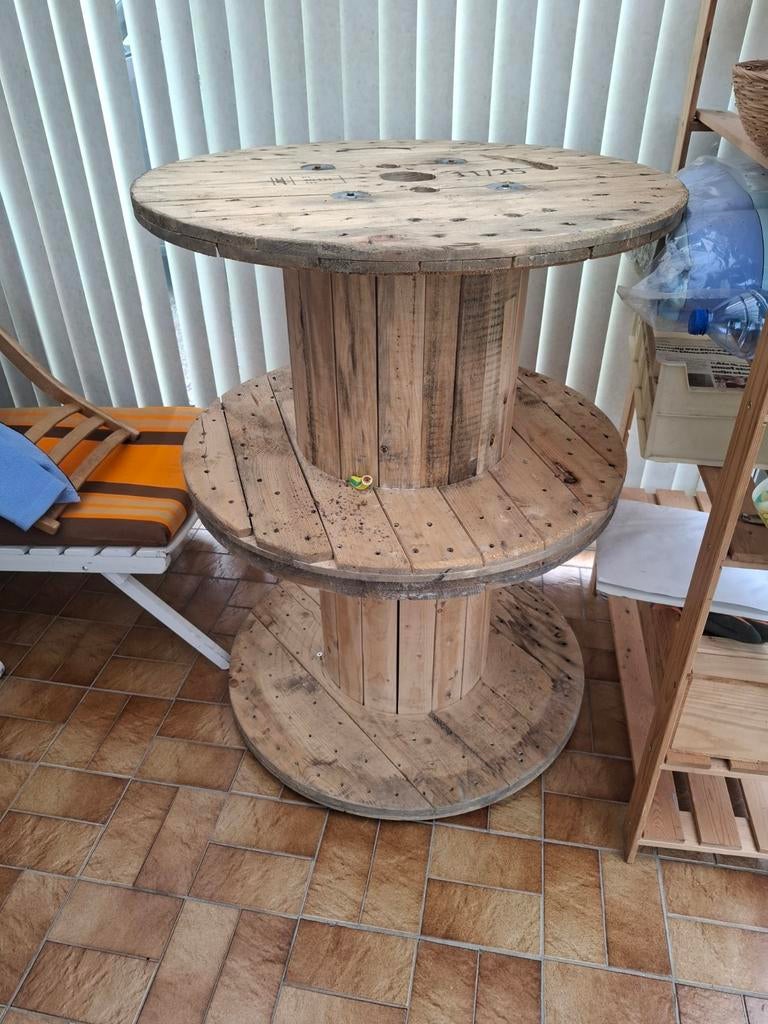 Kabelhaspel terrastafel bijzettafel, Ophalen
