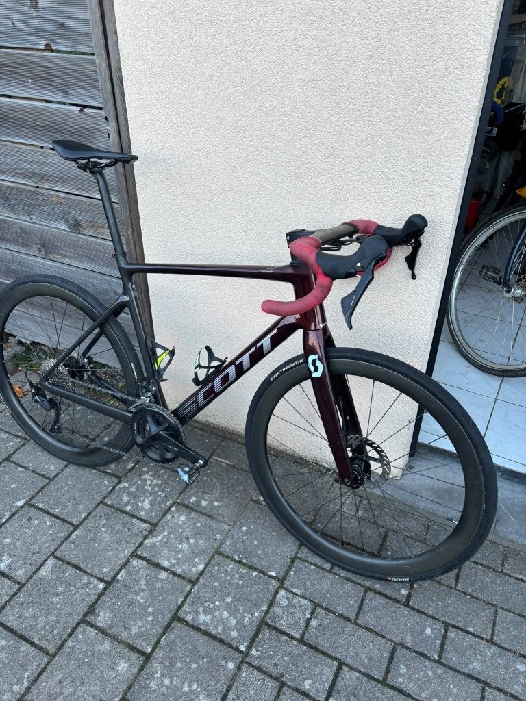 Scott addict 30, maat large, Fietsen en Brommers, Carbon, Heren, Zo goed als nieuw, Meer dan 20 versnellingen