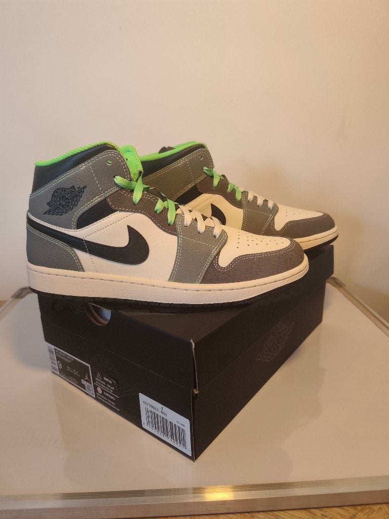 Air Jordan 1 Mid SE Casa 93 Seine-Saint-Denis (Size 42.5), Zwart, Nieuw, Ophalen of Verzenden, Sneakers