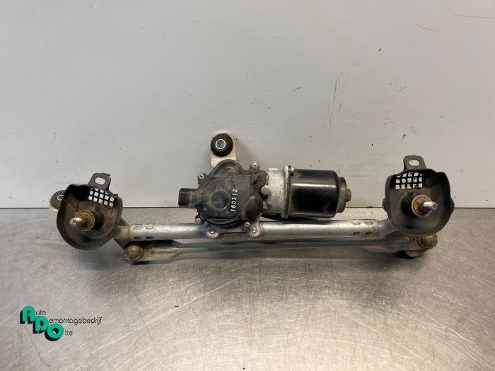 Moteur + mécanique essuie-glace d'un Mitsubishi Space Star, Autos : Pièces & Accessoires, -, 3 mois de garantie, Utilisé, Mitsubishi