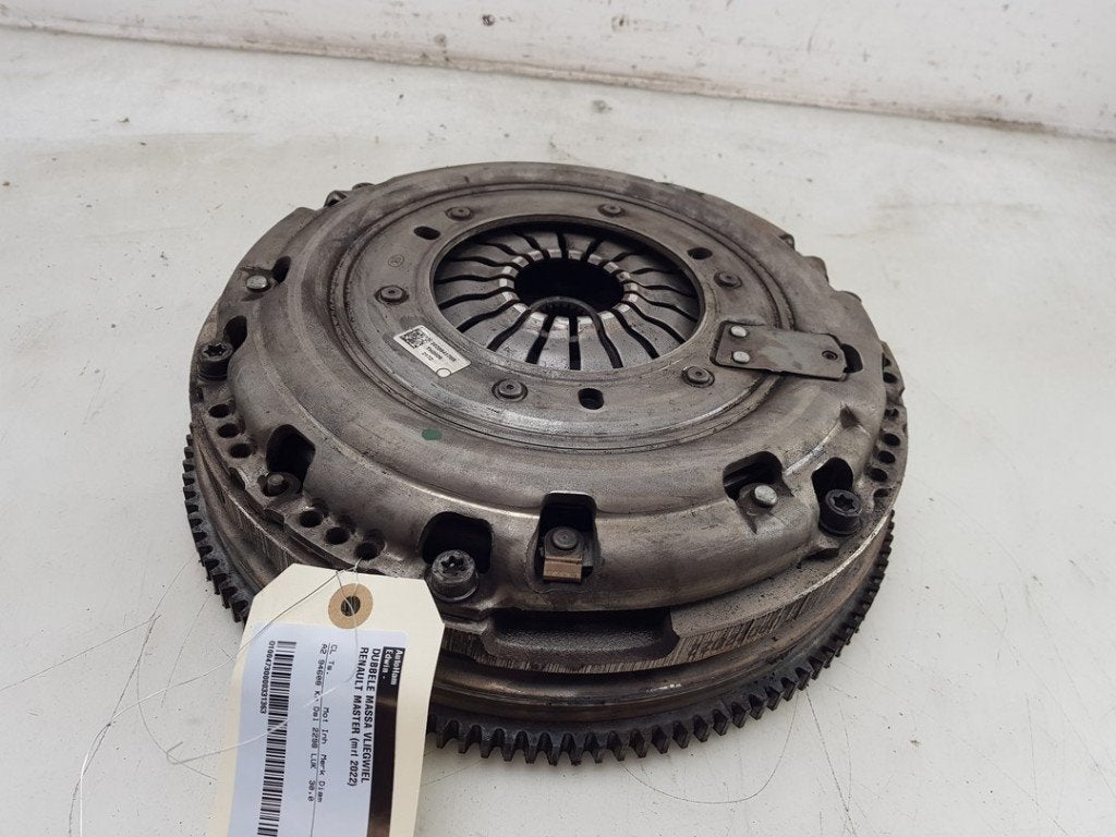 VOLANT MOTEUR BI-MASSE Renault (|302054176R|95529289|), Dhr. J. Ham, Renault, Administratie@autoham.nl, Utilisé