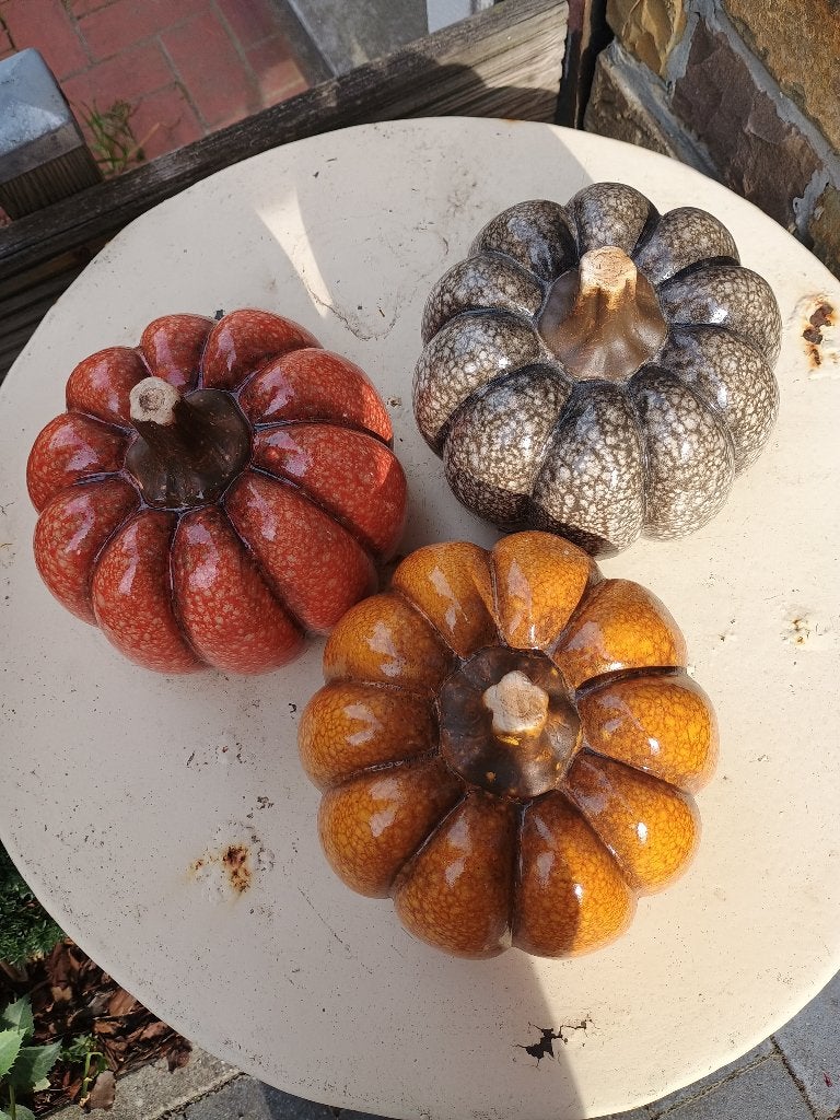 3 citrouilles décoratives, Neuf, Enlèvement ou Envoi, Orange, Pierre/céramique