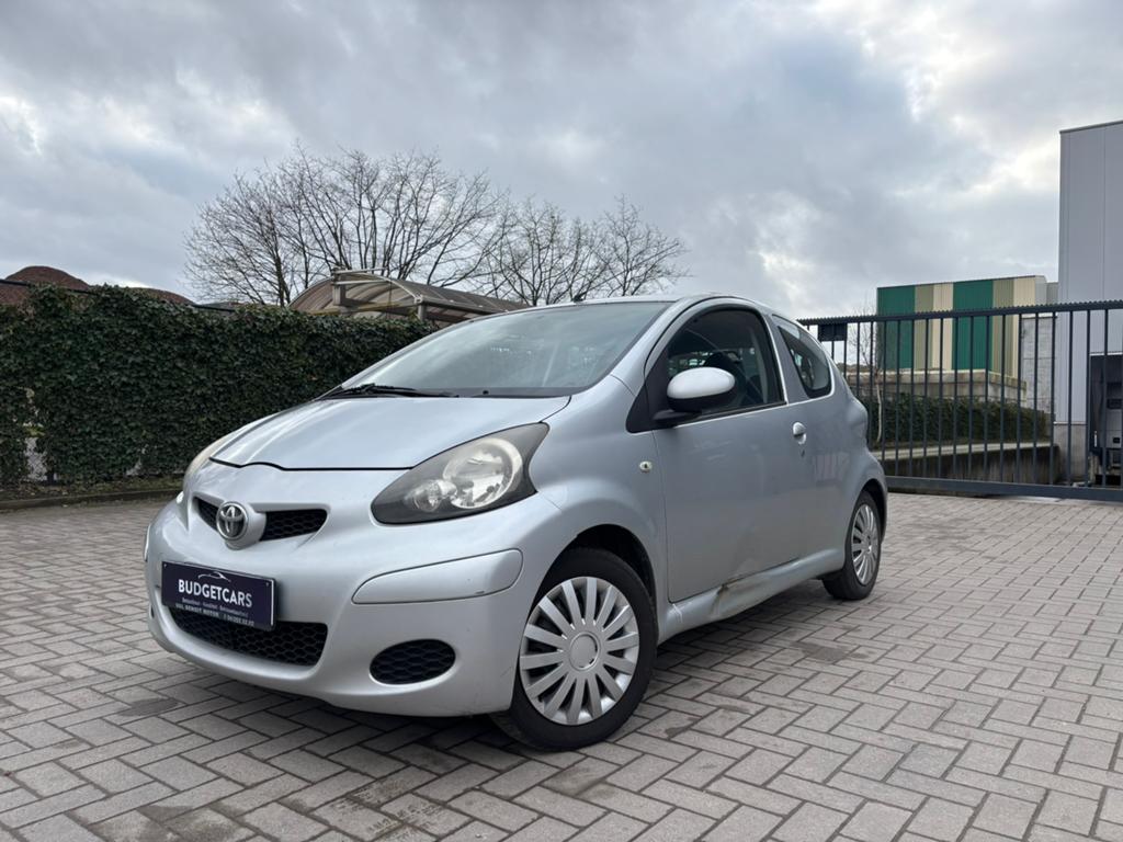Toyota Aygo 1.0i Essence/2011/Euro5/Cuir/Homologué* 1 749€, Autos, Toyota, Cuir, Achat, Entreprise, Boîte manuelle