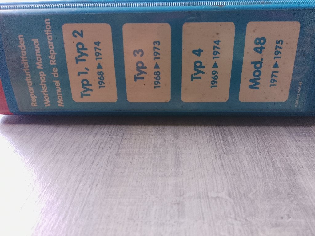 Uniek en Zeldzaam Oud Volkswagen Dealer Werkplaatsboek 68-75, Boeken, Auto's | Boeken, Ophalen of Verzenden, Gelezen, Volkswagen