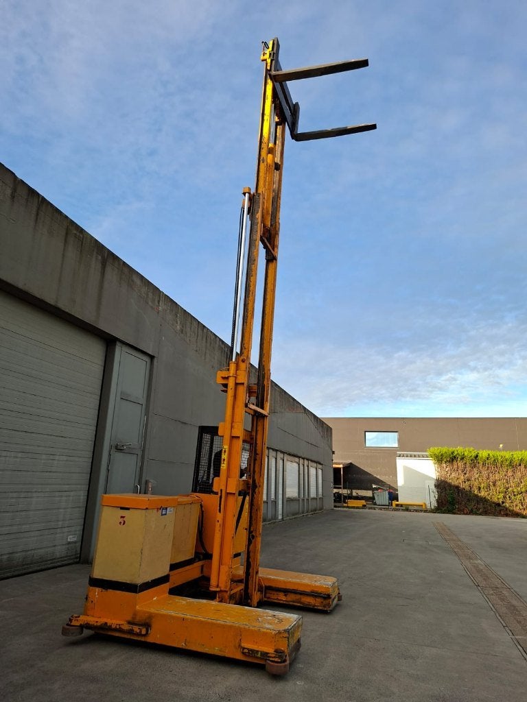 Heftruck zijlader Baumann, Articles professionnels, Électrique, Baumann, Chargeur latéral, Enlèvement