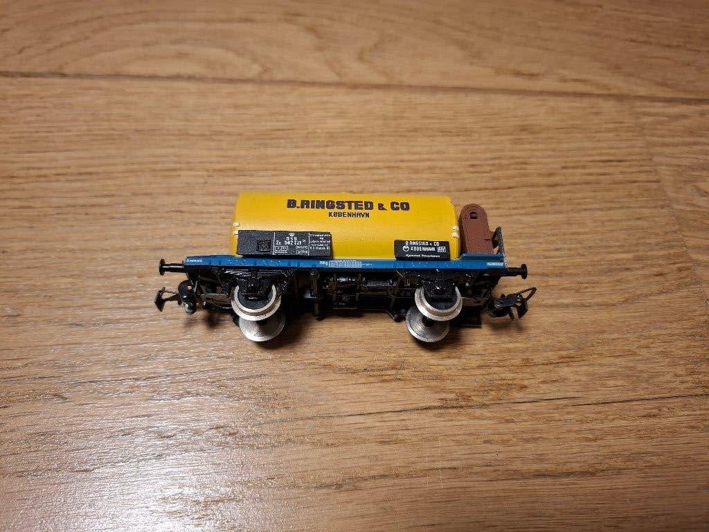 Piko 6408-06 - wagon citerne B. Ringsted & co - DSB, Enlèvement, Utilisé, Wagon, Piko